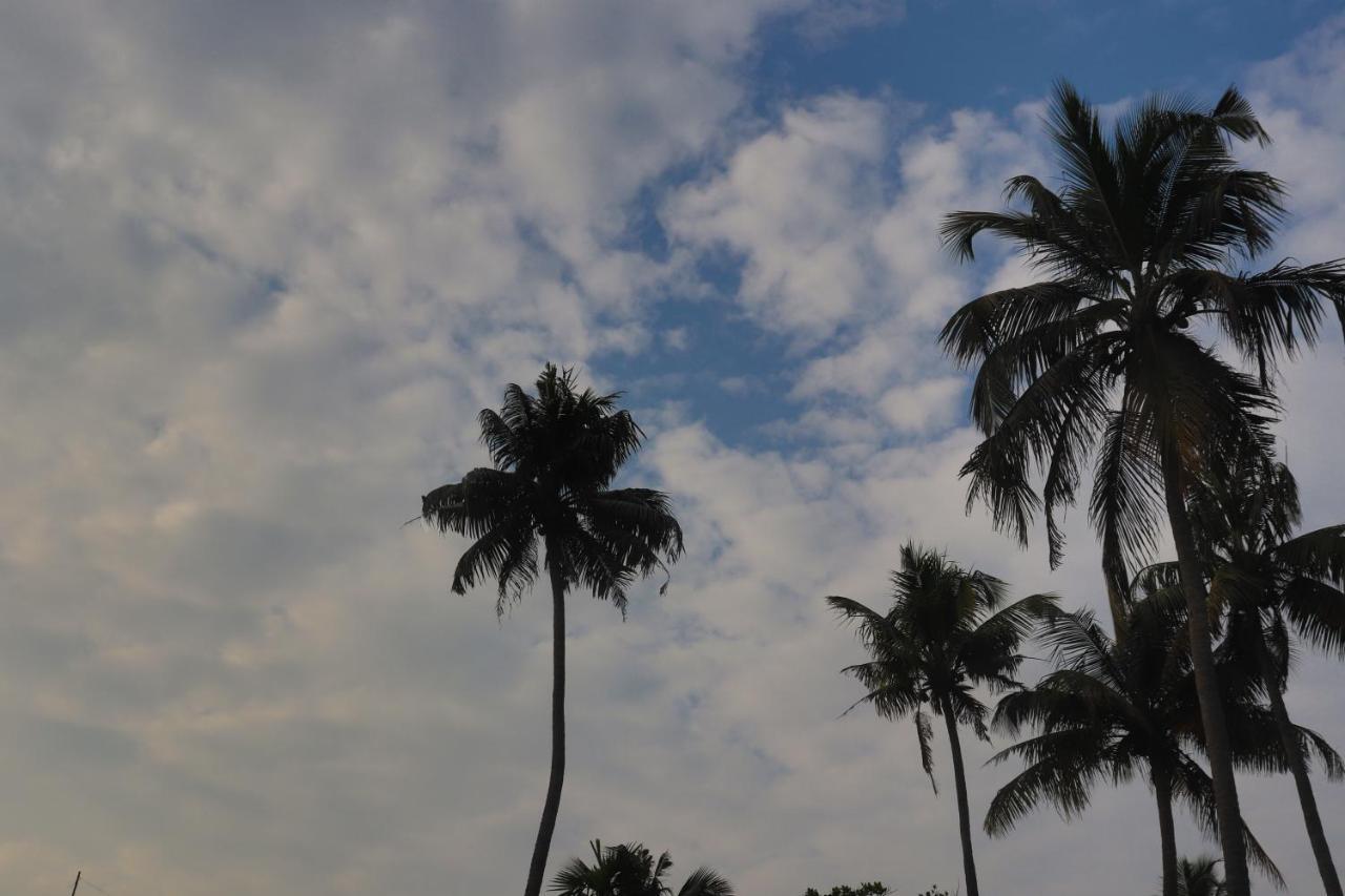 Noah'S Ark Hotel Kochi ภายนอก รูปภาพ